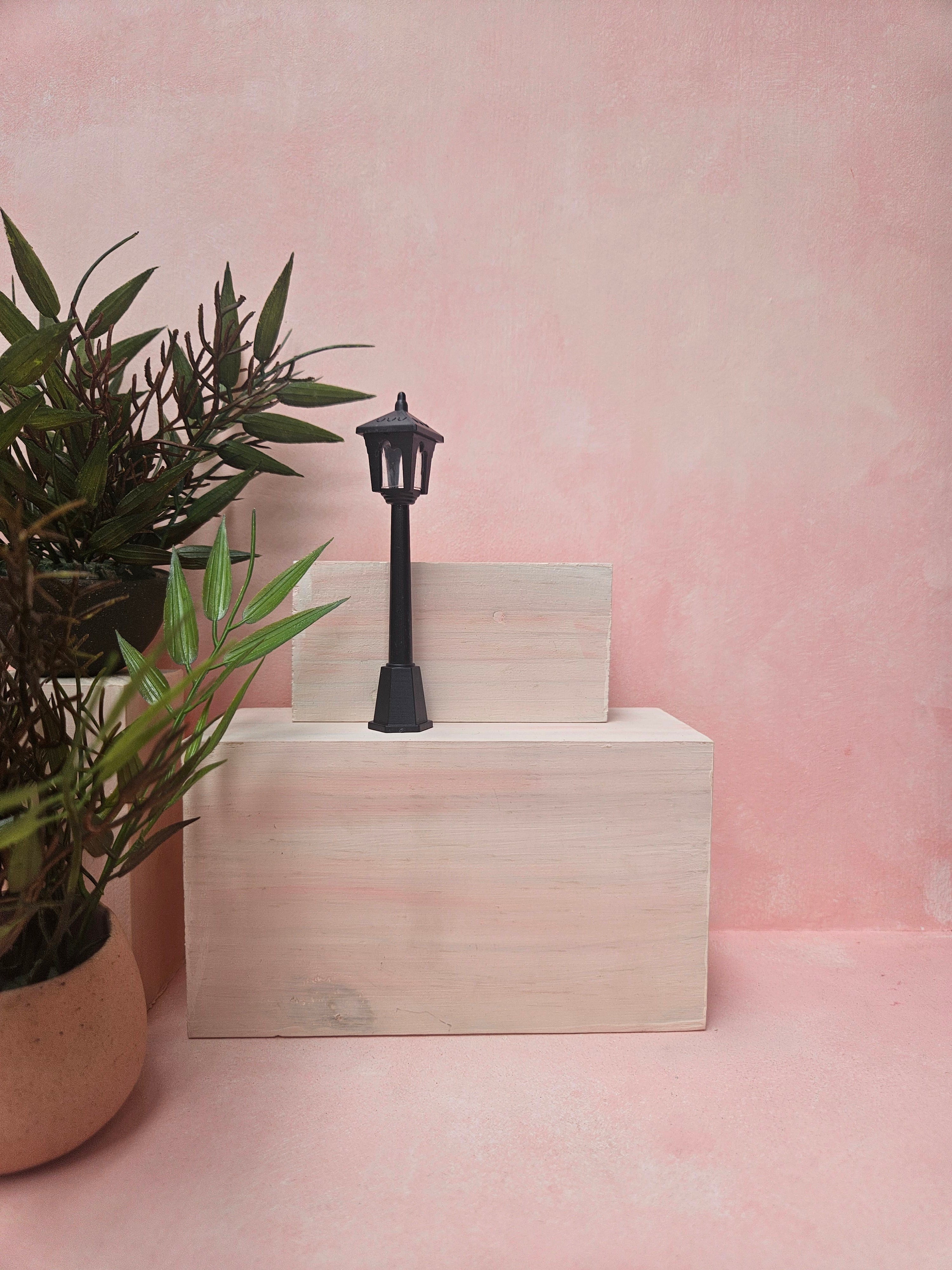 "Miniature street lamp collectible for dollhouse and diorama"