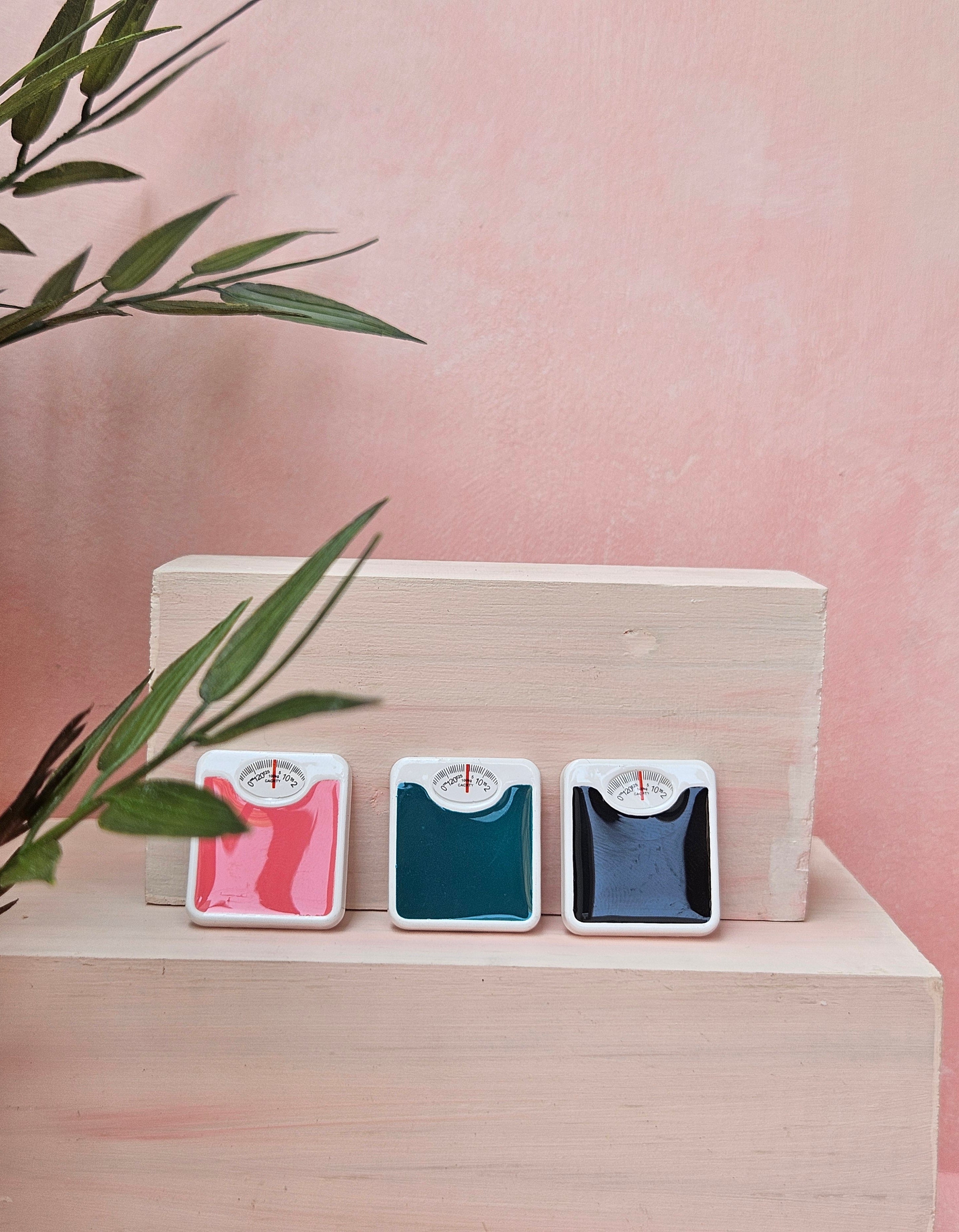 Weighing Scale - 01