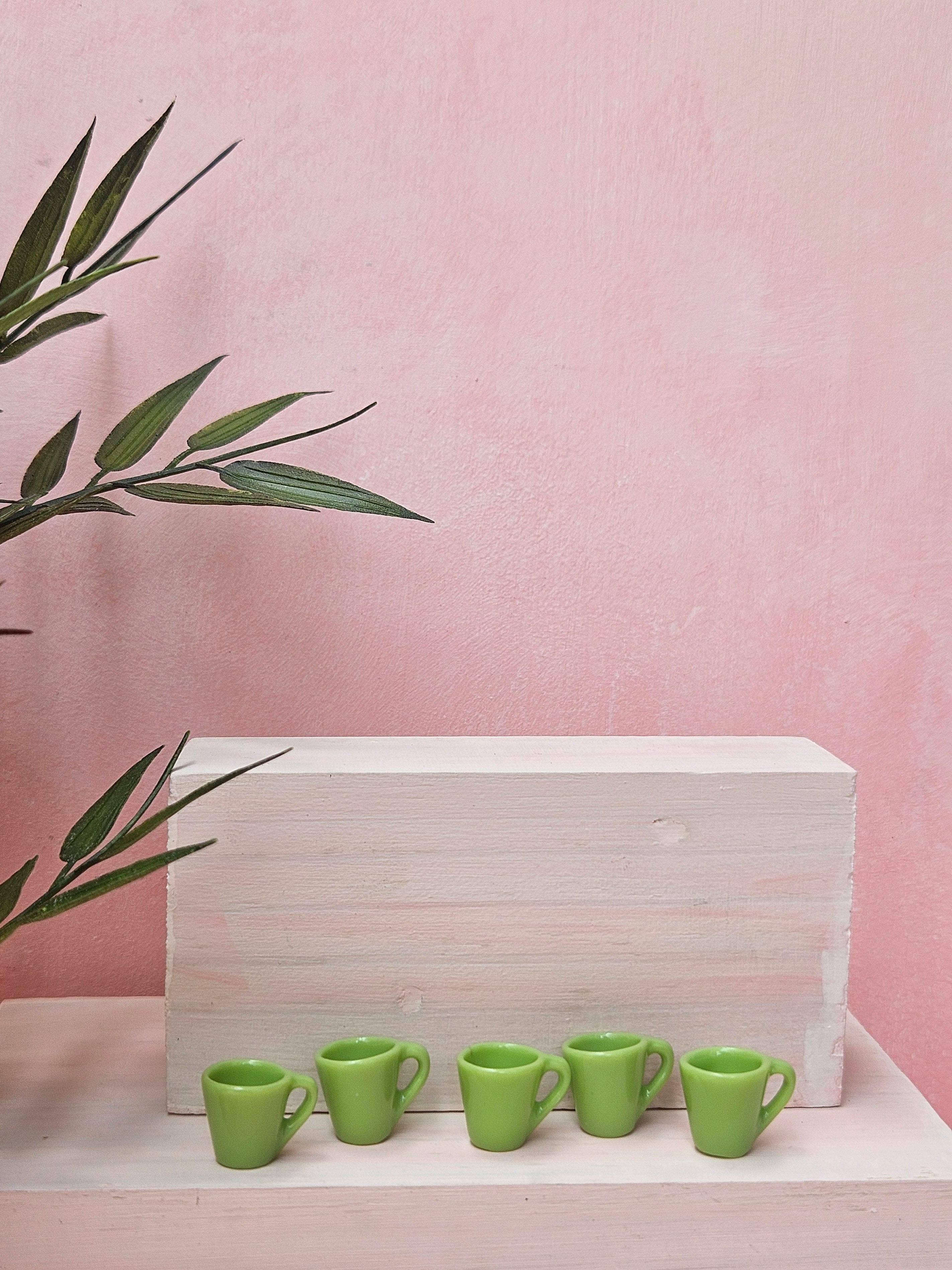 Plastic Coffee Cups - 05
