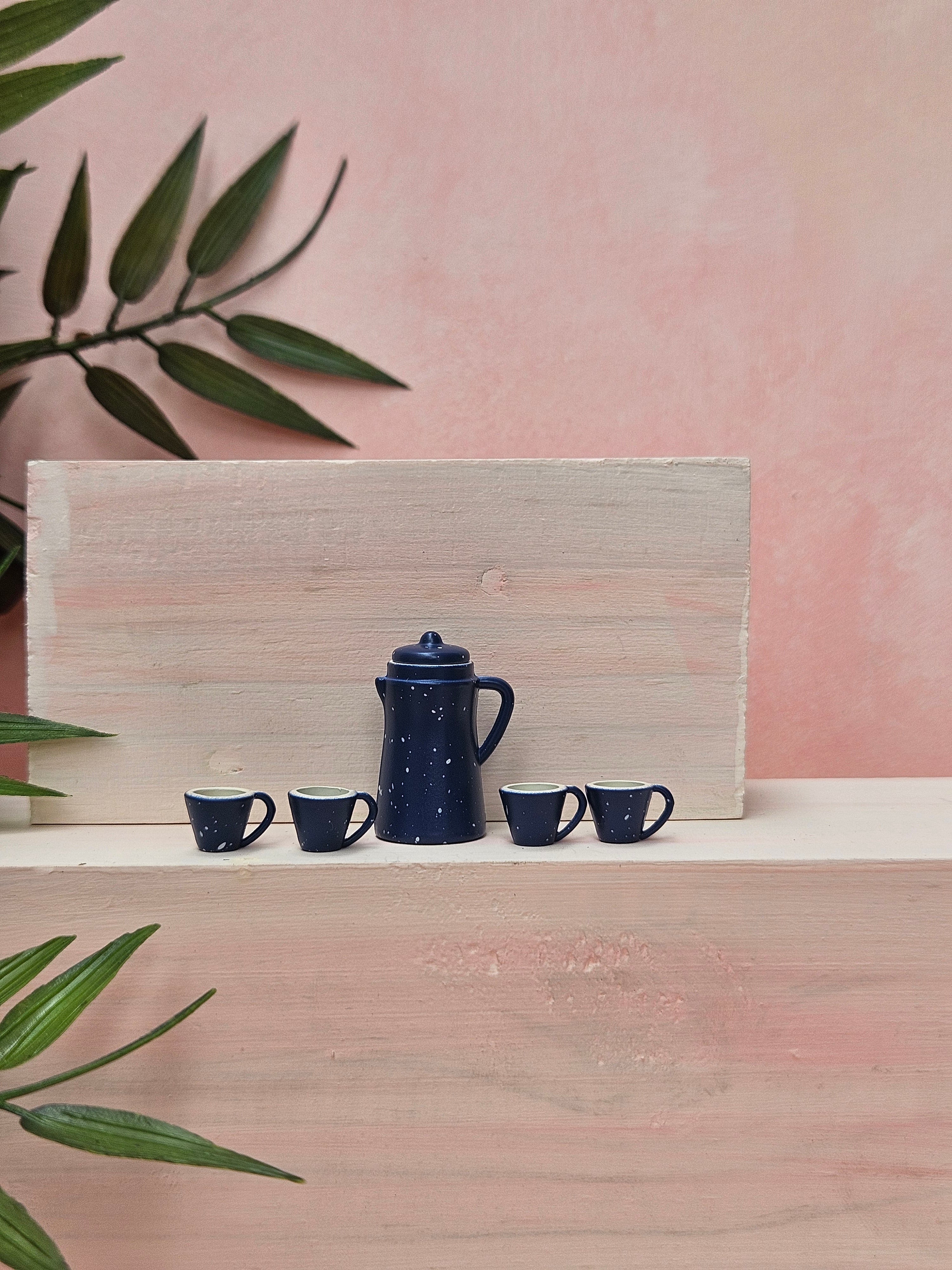 Kettle and Cups - 25