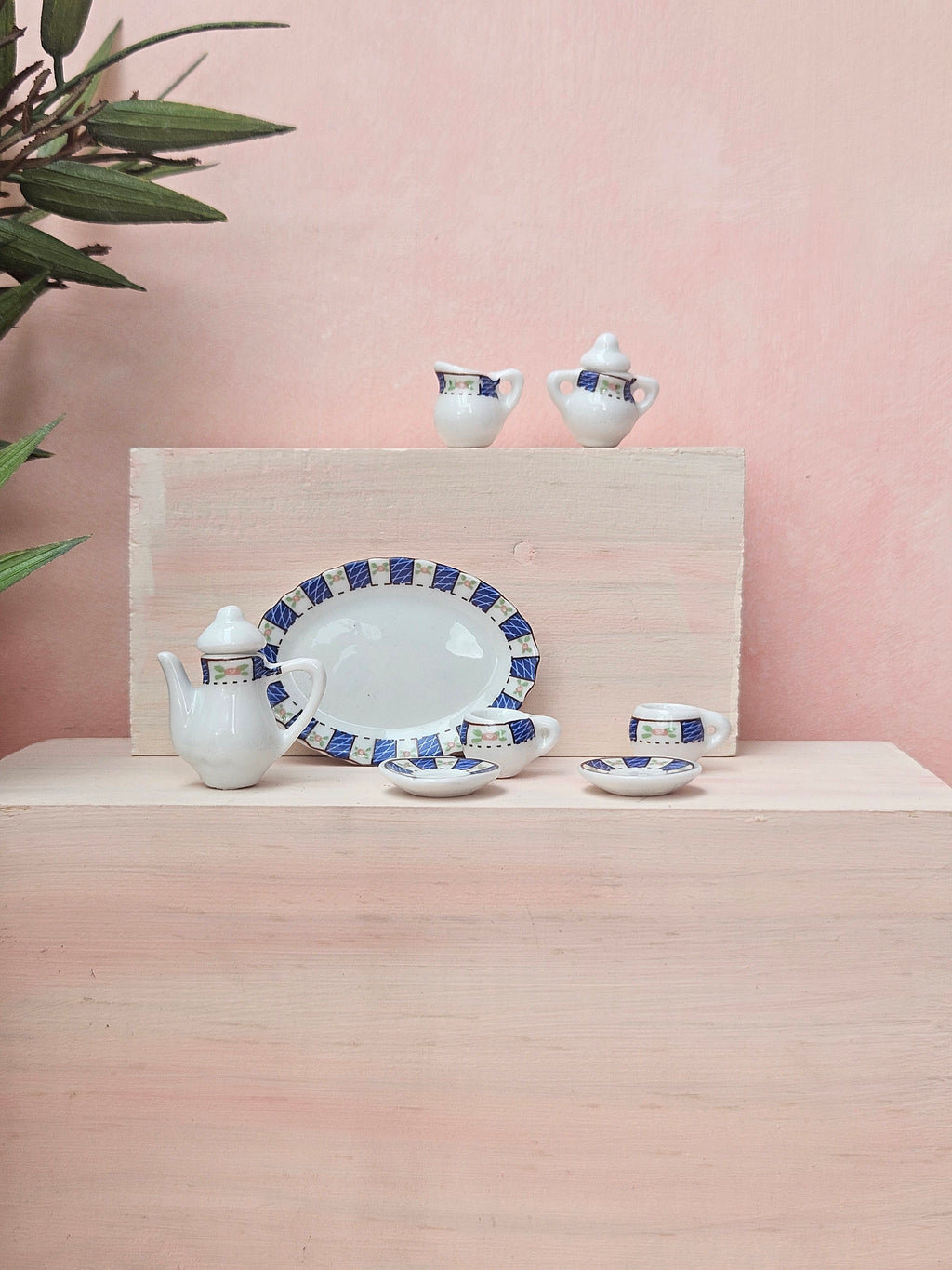 Tea Set - 07
