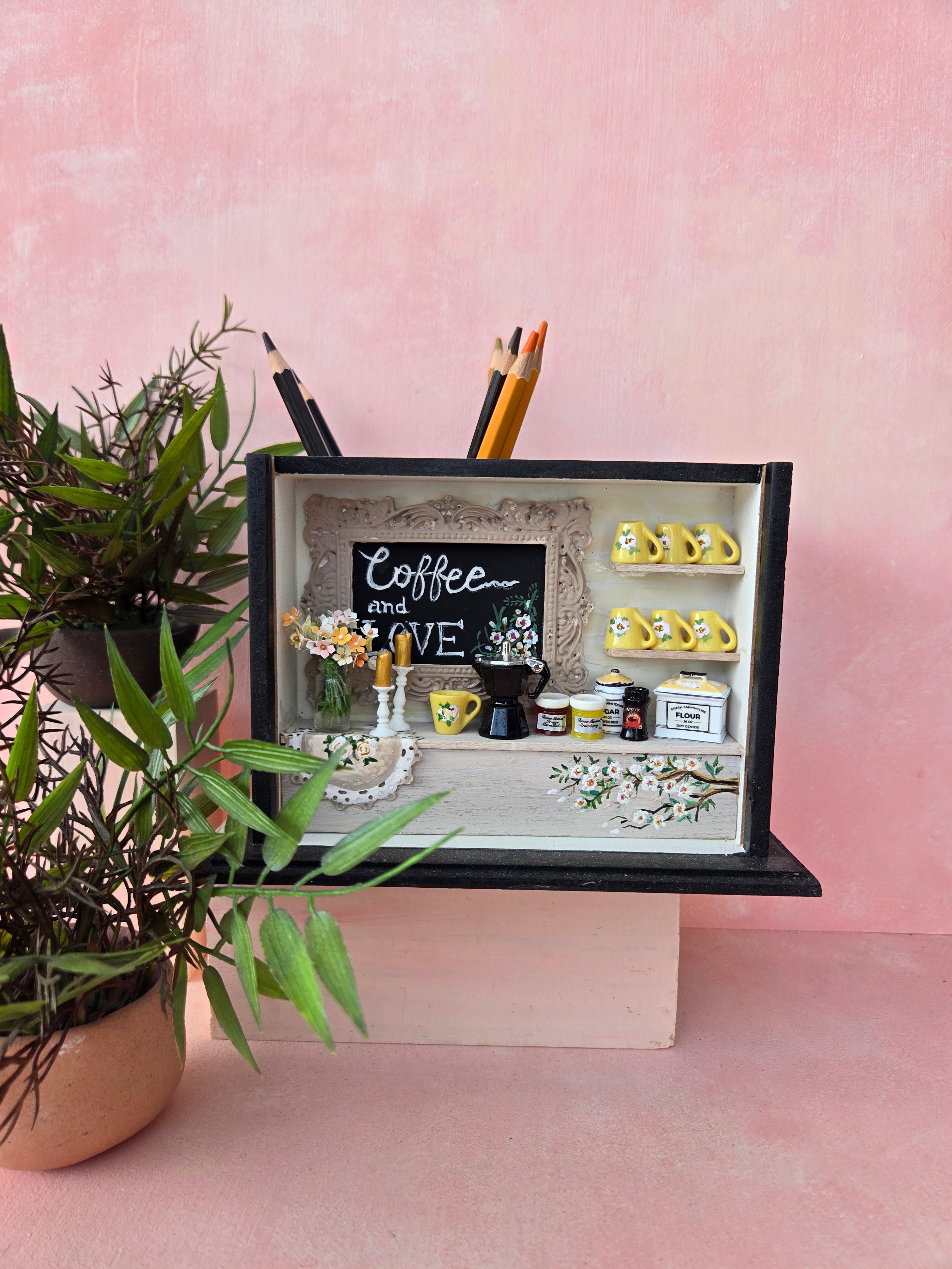 Coffee Themed Penstand