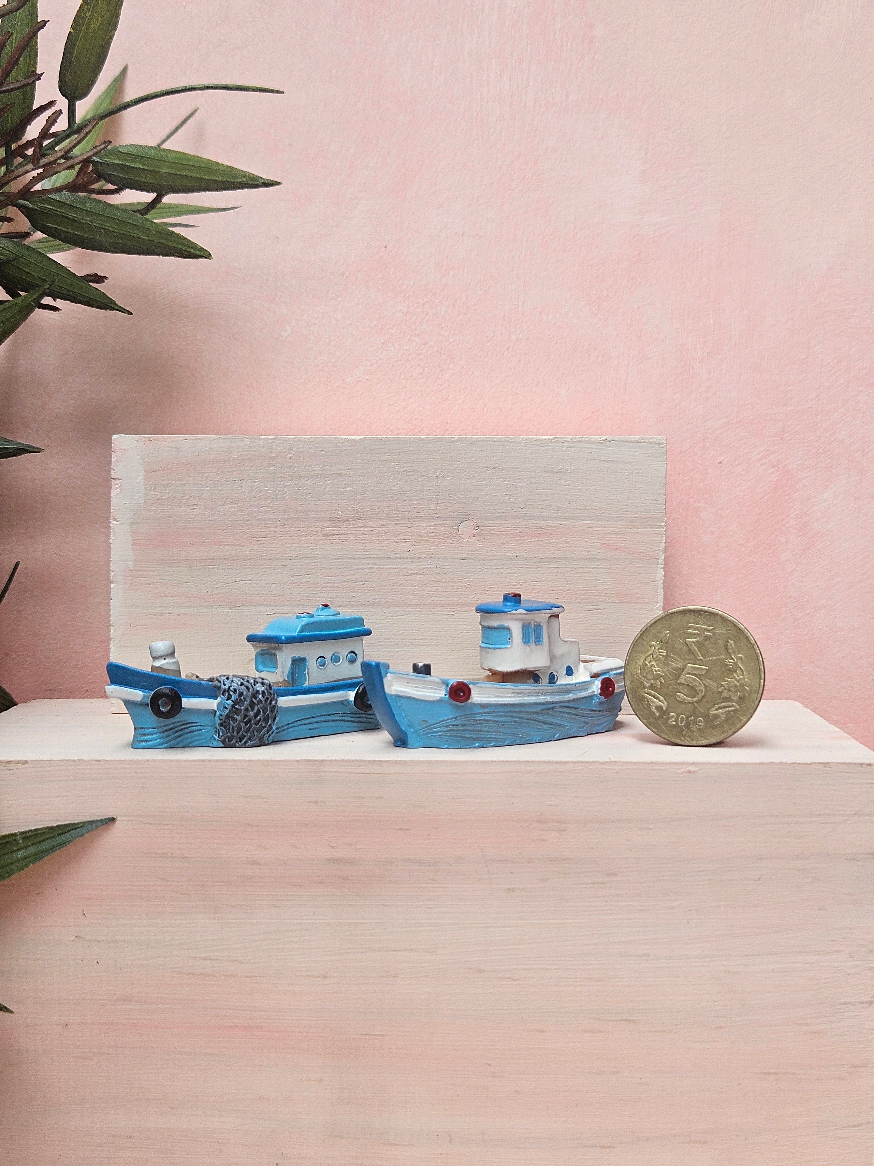 Miniature Bottle , Crafter , Craft , Miniature Craft , unique miniature birthday gifts India , personalized miniatures gifts , handmade miniatures India , miniature decor gifts , Miniature Workshop , Furniture , 1:12 , Miniature Frame , Miniature Shopping , Mini ,Dollhouse , Miniature Shopping India , Miniature Boat 