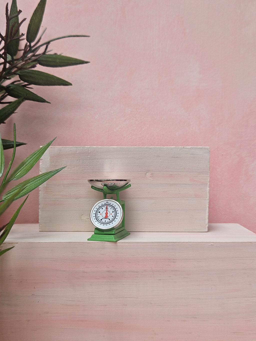 "Miniature weighing scale collectible for dollhouse and diorama"